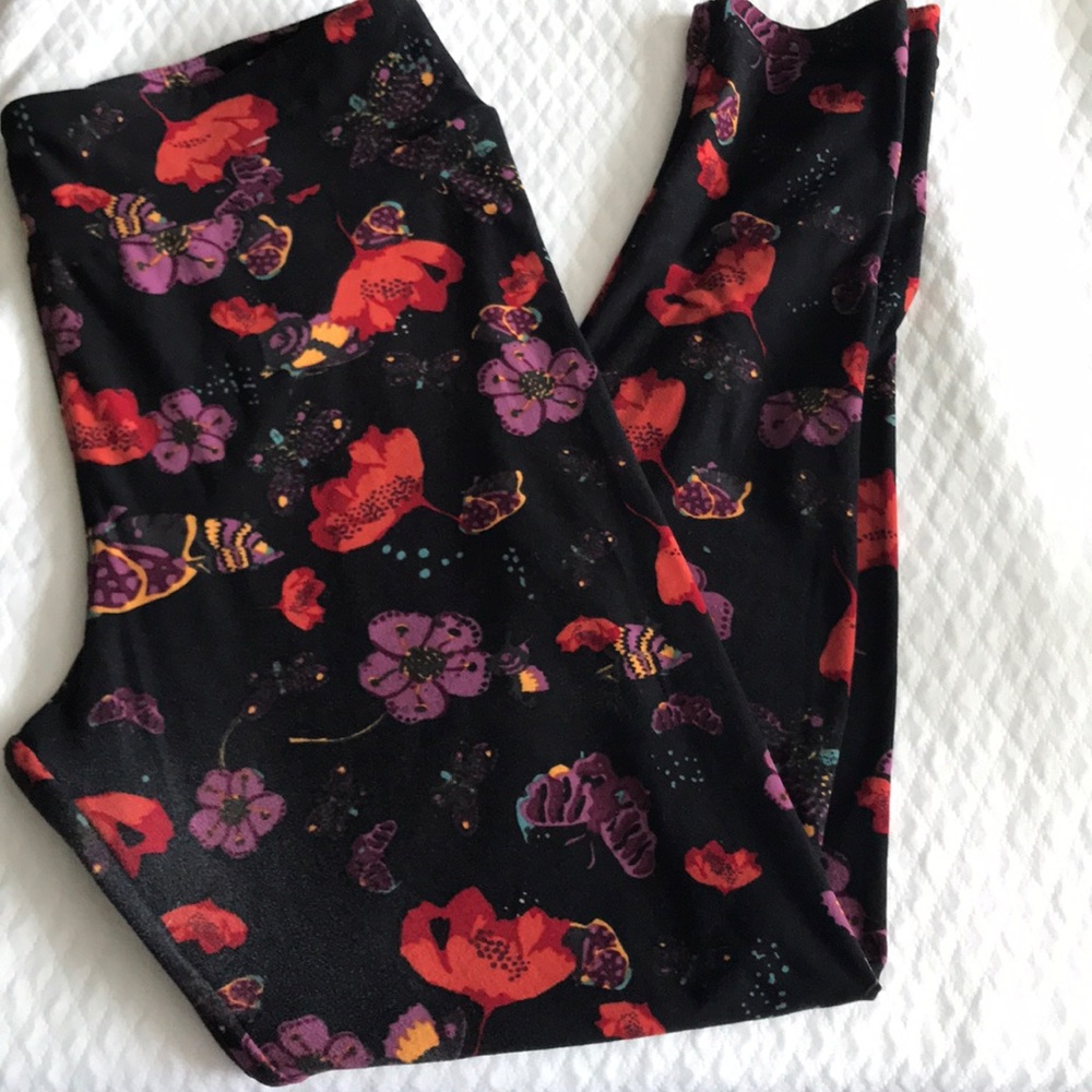 Lularoe TC Flower & Butterfly Leggings-Gently Worn